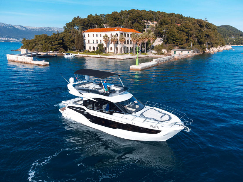 Galeon 40 FGStar Mini