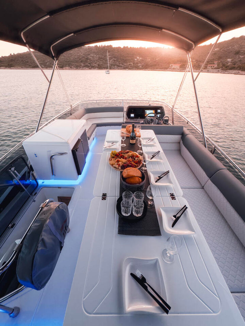 Galeon 40 FGStar Mini