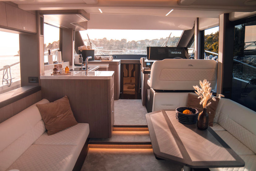 Galeon 40 FGStar Mini