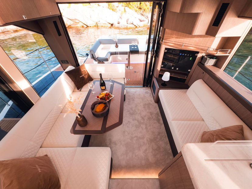 Galeon 40 FGStar Mini