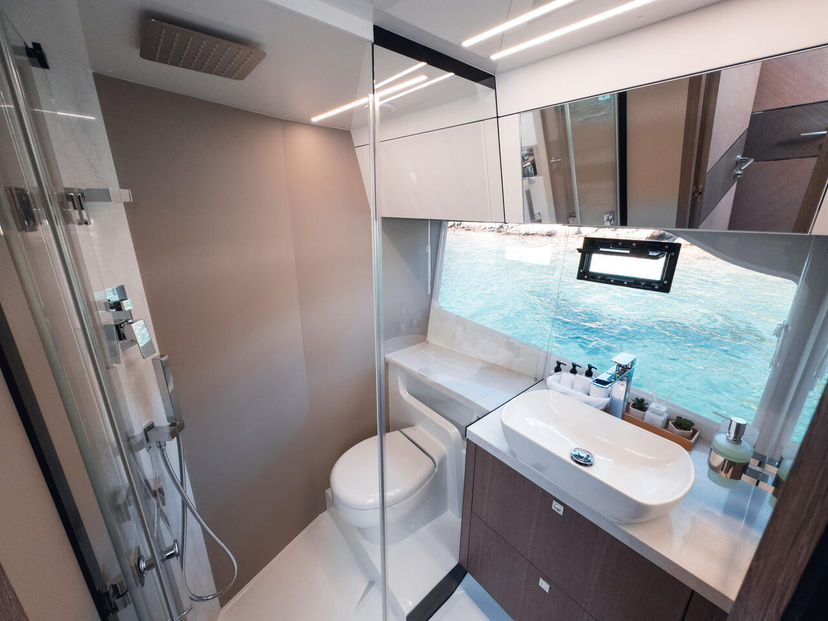 Galeon 40 FGStar Mini