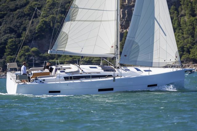 Dufour Yachts 43 Julianna