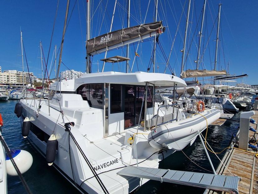 Catana CATSPACE navégame