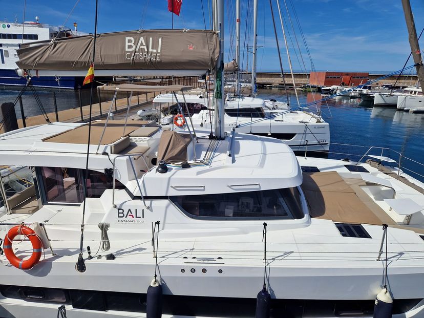 Catana CATSPACE navégame