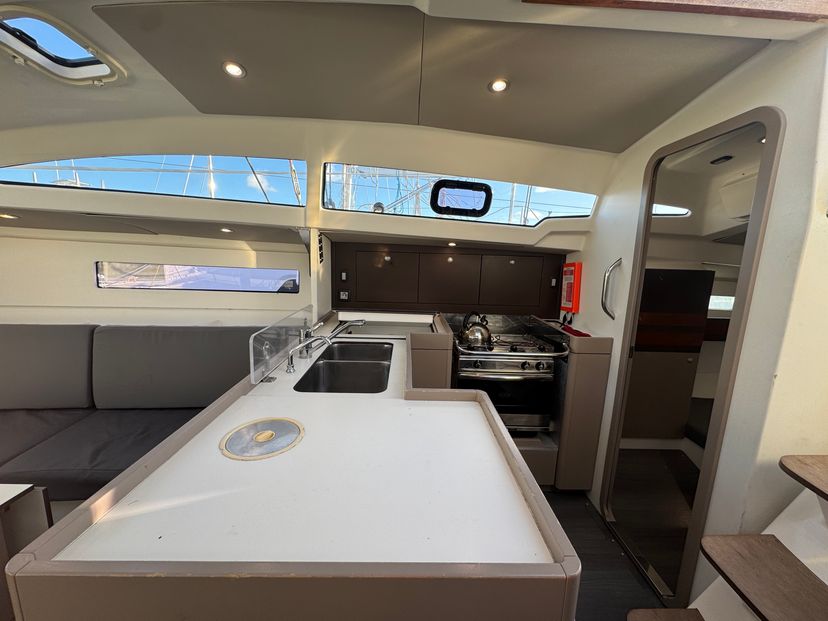 RM Yachts 70 Xavier