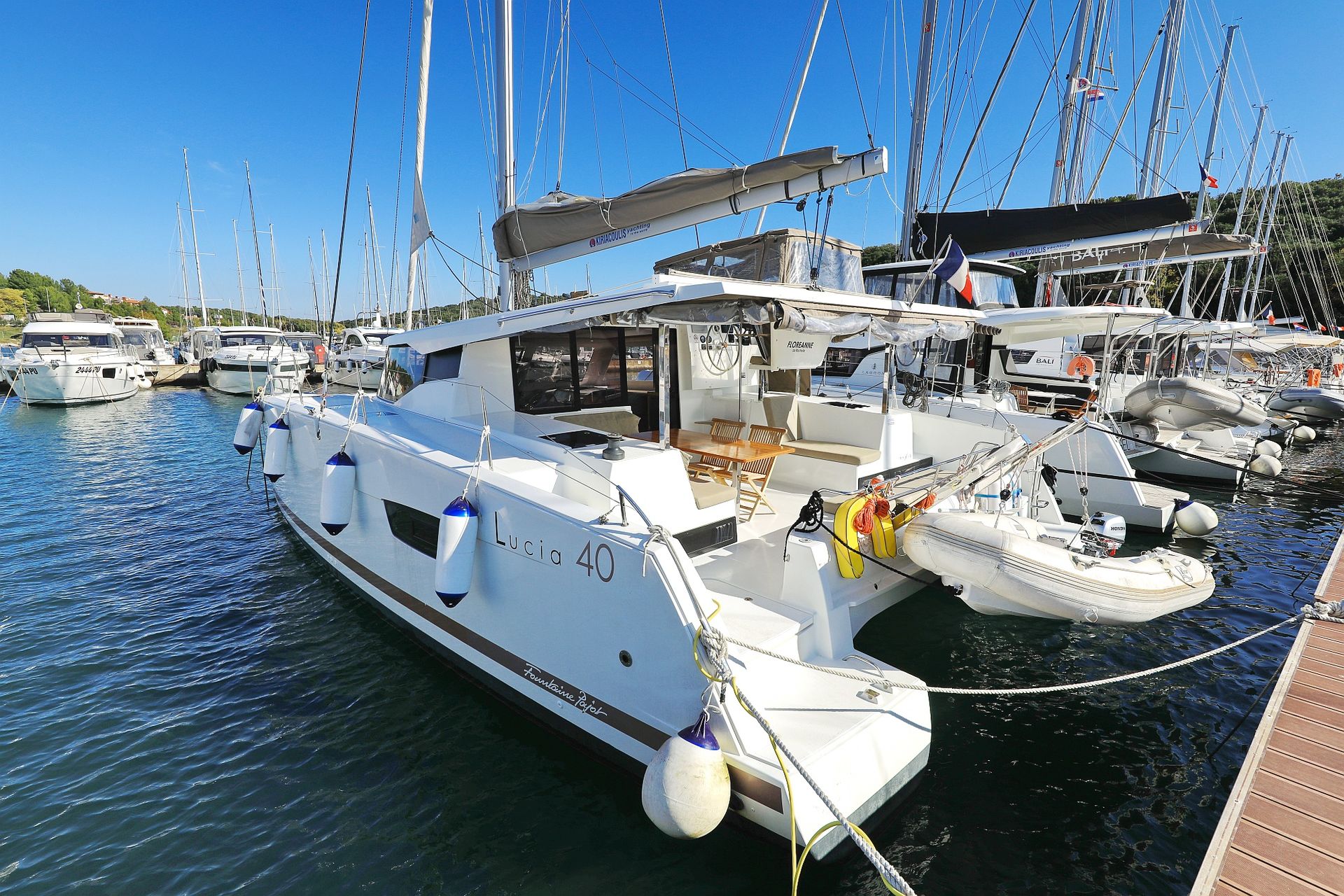 nausys-36184404-613389-n.jpg