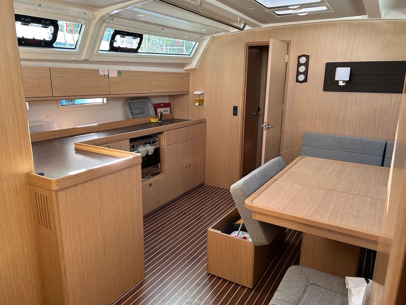 Bavaria Yachtbau 46 Suncity 6