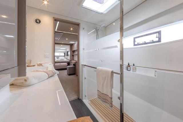 Fountaine Pajot 45 Seeker