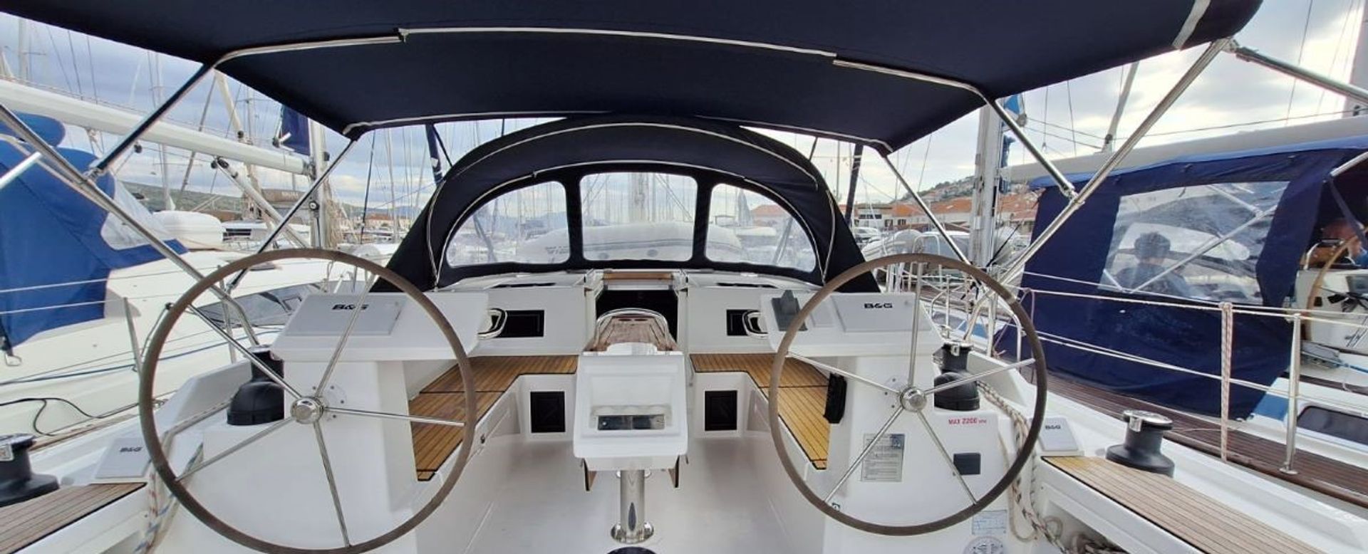 nausys-36960960-612801-N.jpg