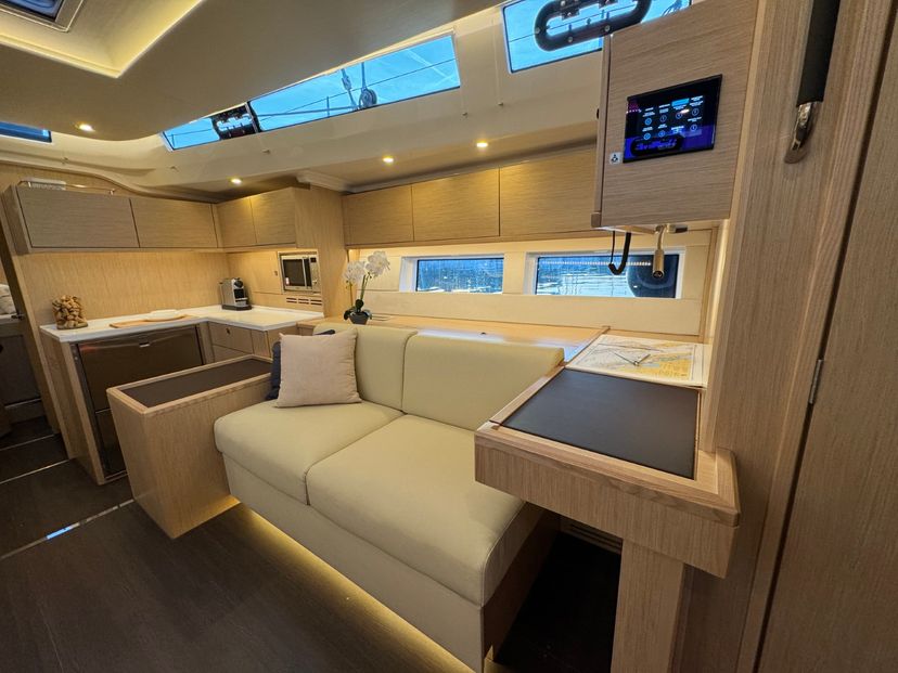 Bavaria Yachtbau 57 Mina