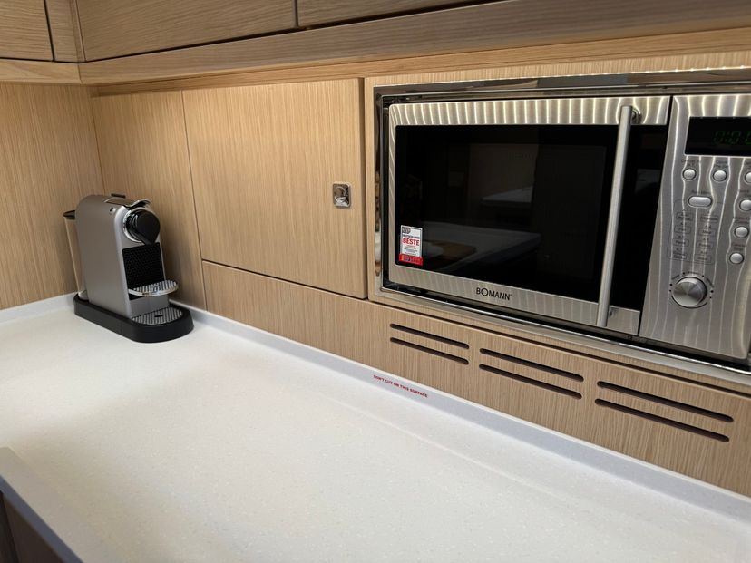 Bavaria Yachtbau 57 Mina