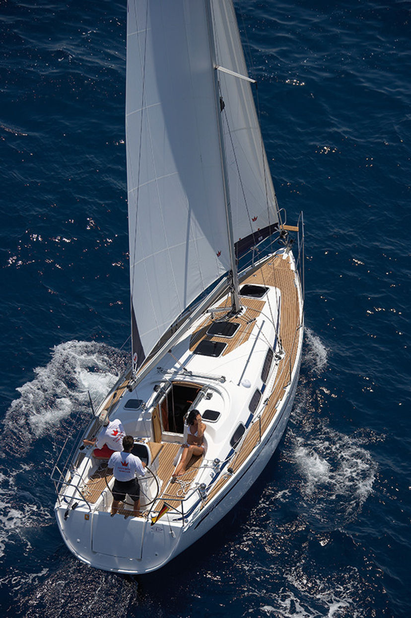 Bavaria Yachtbau 39 CRUISER Adrenalin