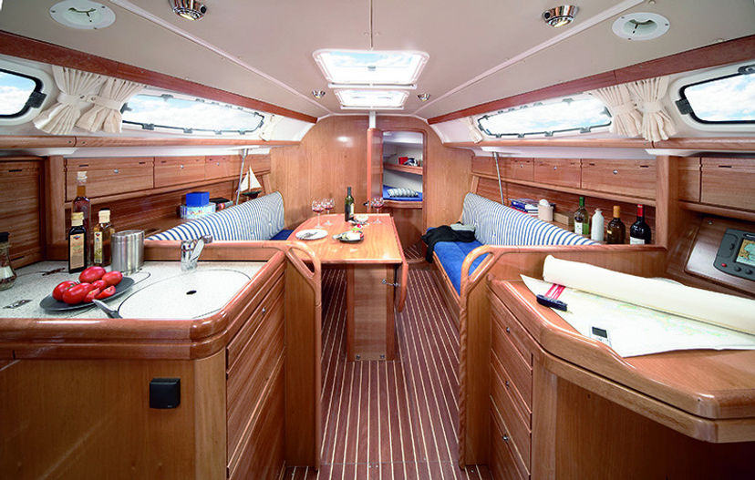 Bavaria Yachtbau 39 CRUISER Adrenalin