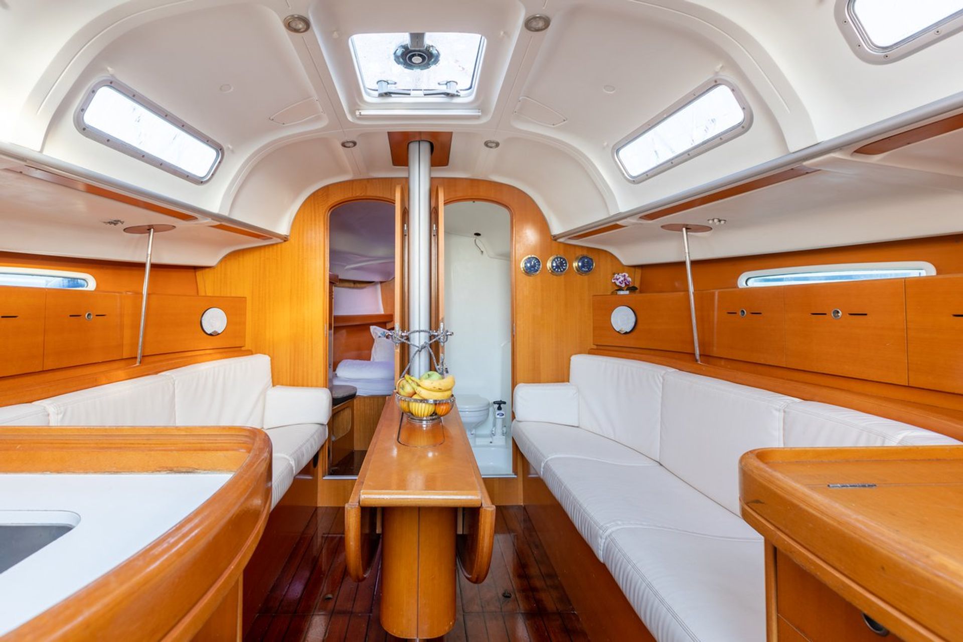 nausys-37511156-37509770-p.jpg