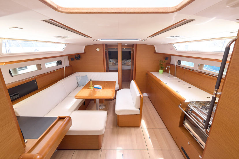 Jeanneau 47 Pina