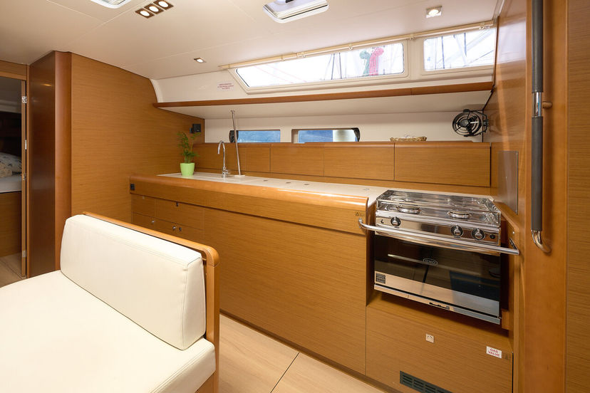 Jeanneau 47 Pina