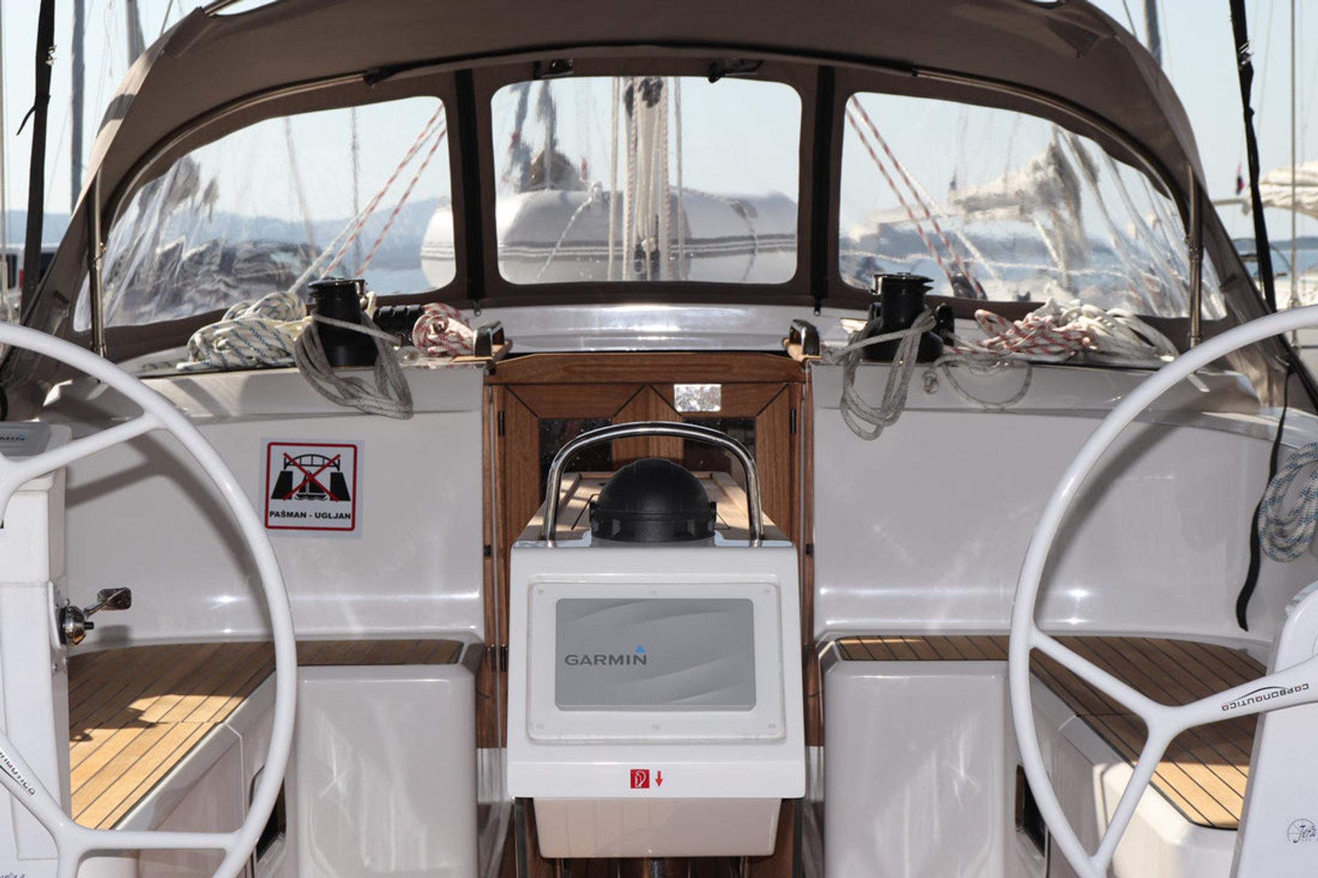 nausys-3813012-112021-n2.jpg