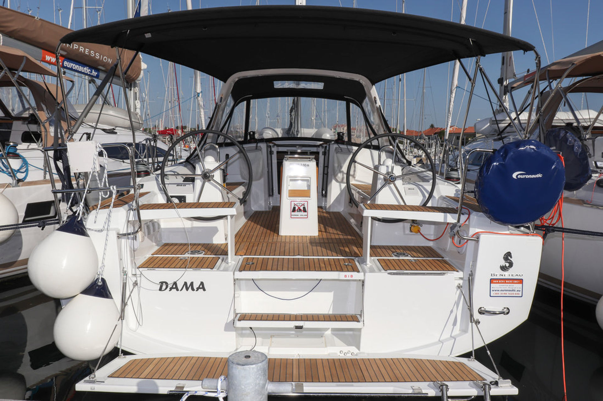 nausys-3813099-112021-main.jpg