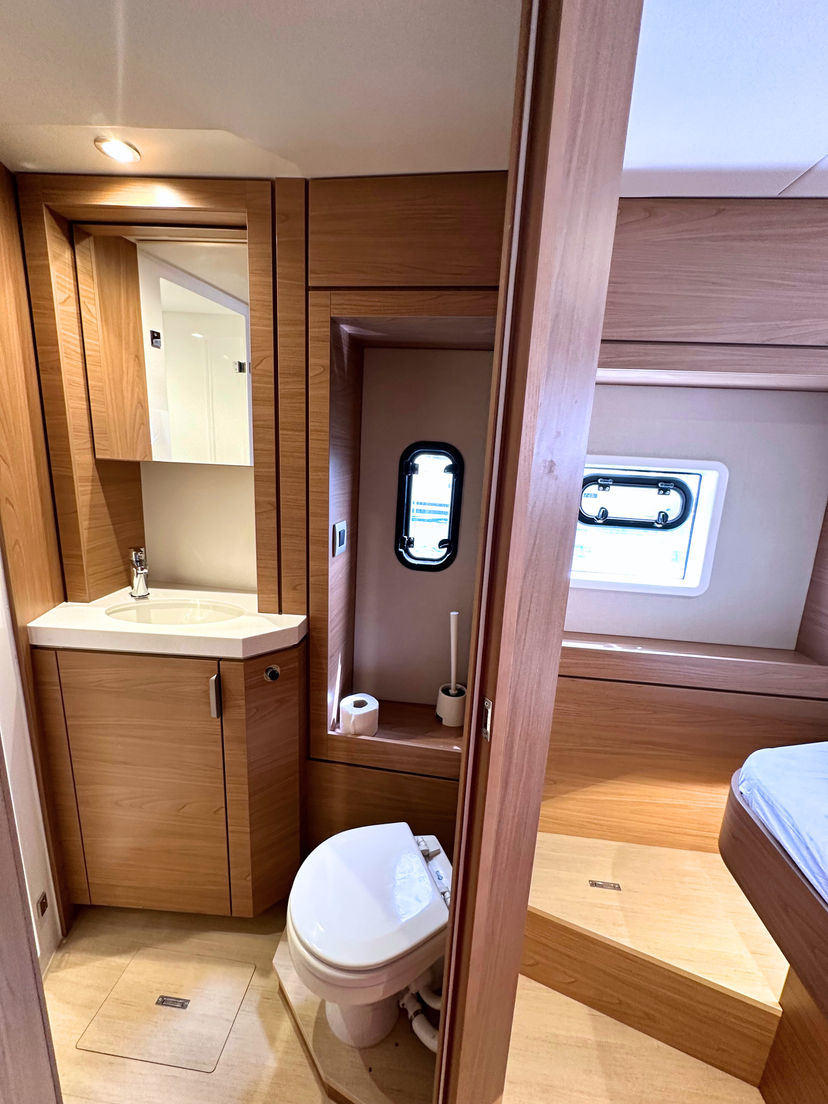 Catana 4.6 Maestro