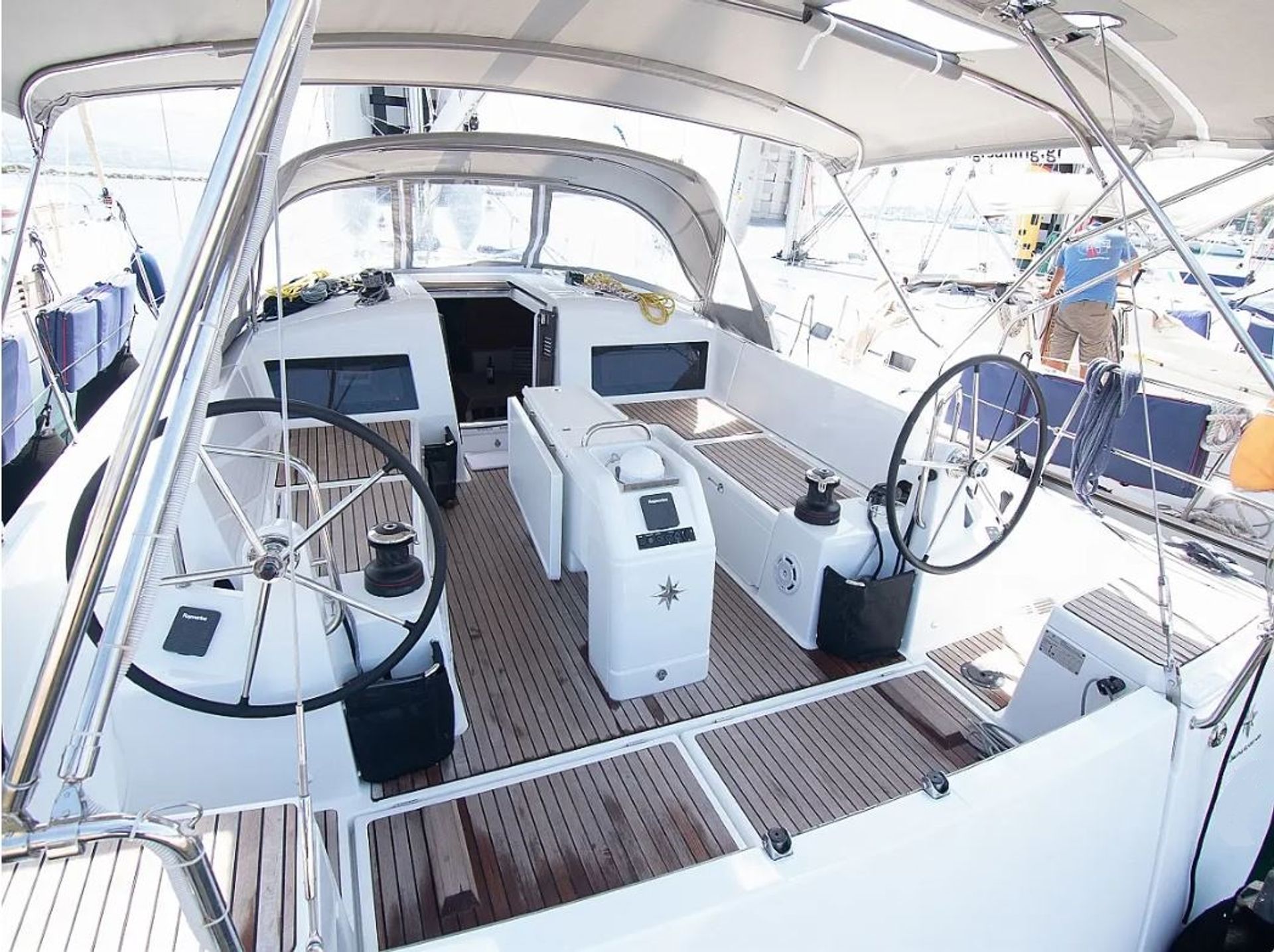 nausys-38507308-832578-n.JPG