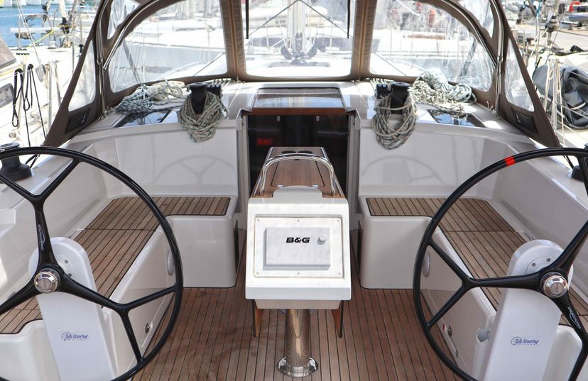 Bavaria Yachtbau C42 PRESTIGE