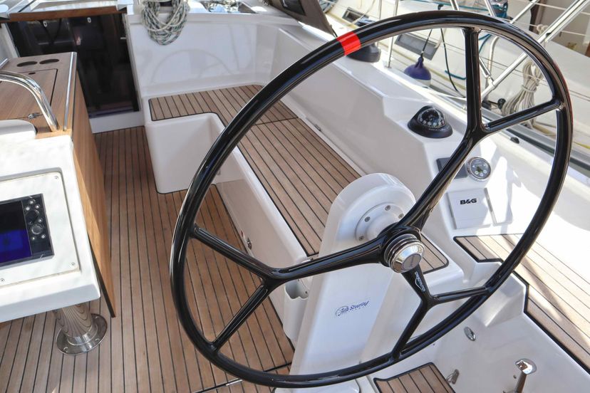 Bavaria Yachtbau C42 PRESTIGE