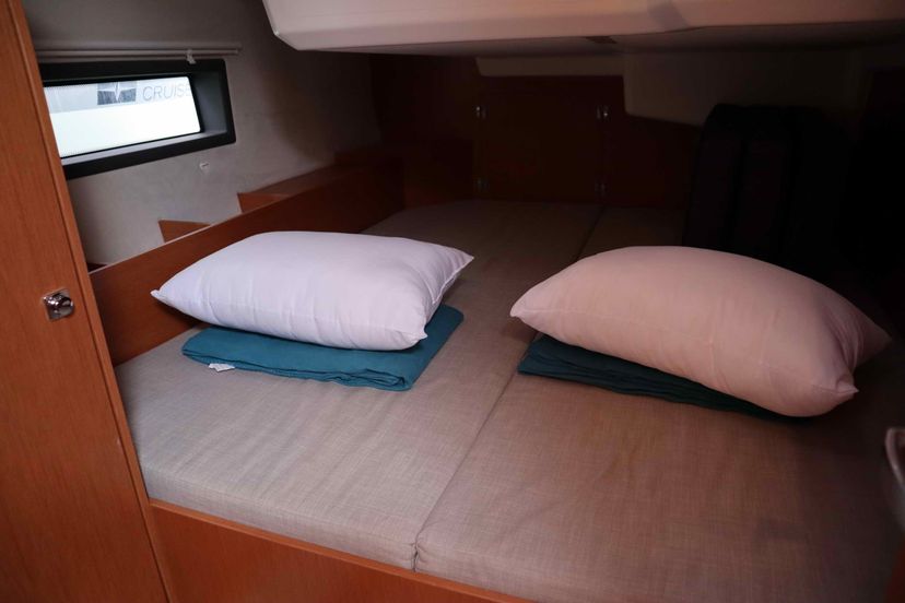 Bavaria Yachtbau C42 PRESTIGE