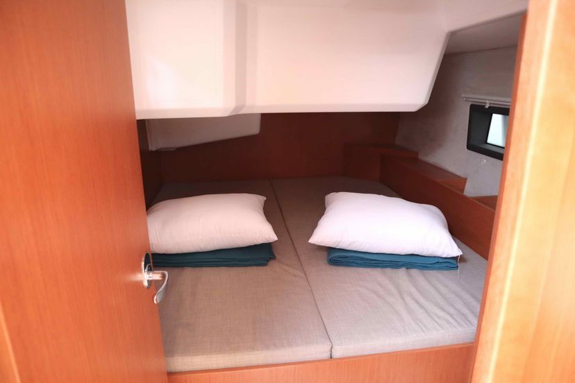Bavaria Yachtbau C42 PRESTIGE