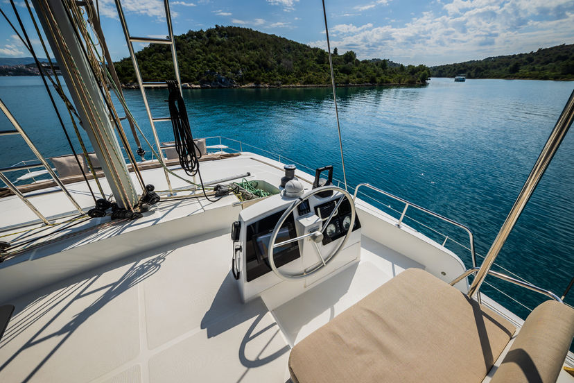 Catana 4.8  Esthera