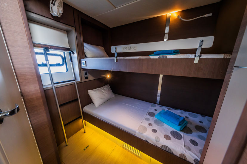 Catana 4.8  Esthera