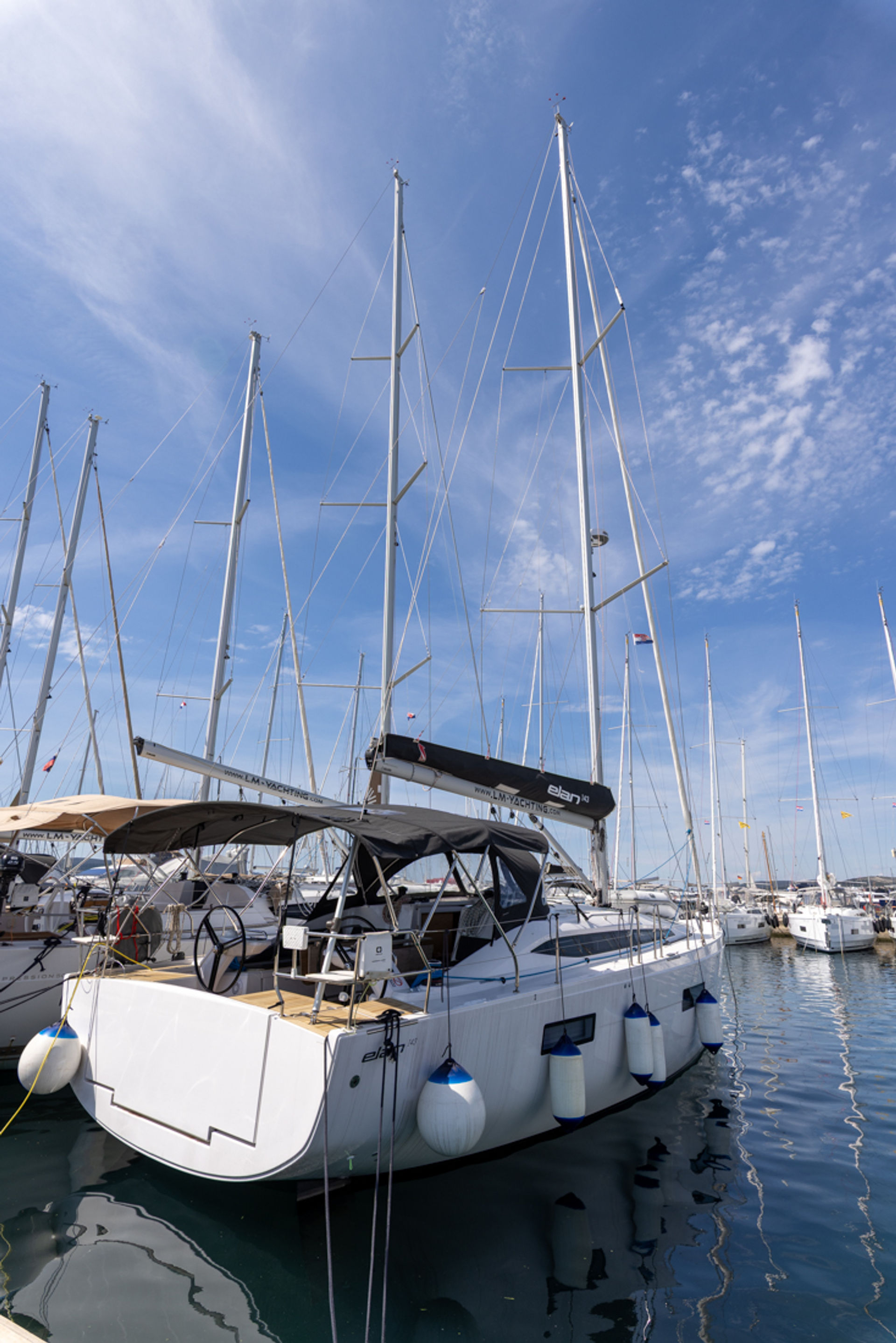 nausys-38590906-107061-n2.jpg