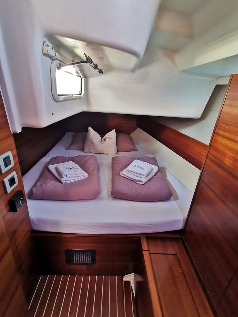 AD Boats 44 Calanthe