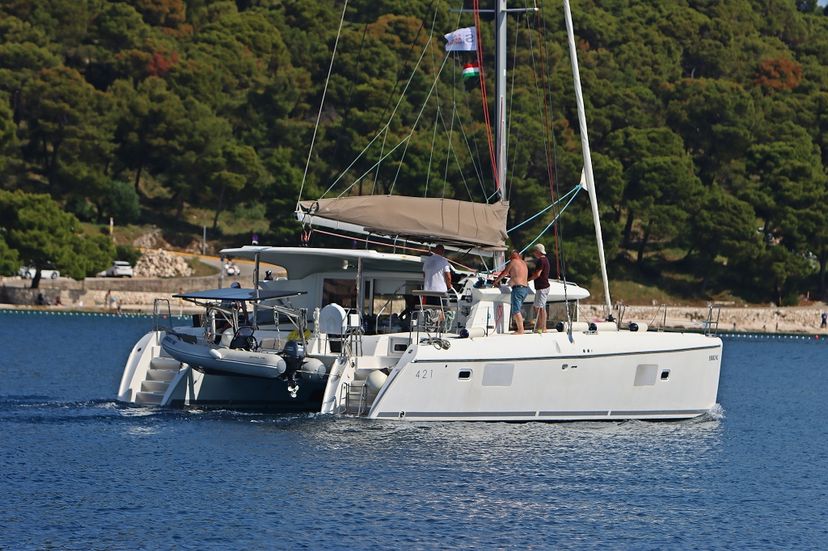 Lagoon 42 Happiness