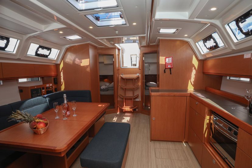 Bavaria Yachtbau 46 Stiniva