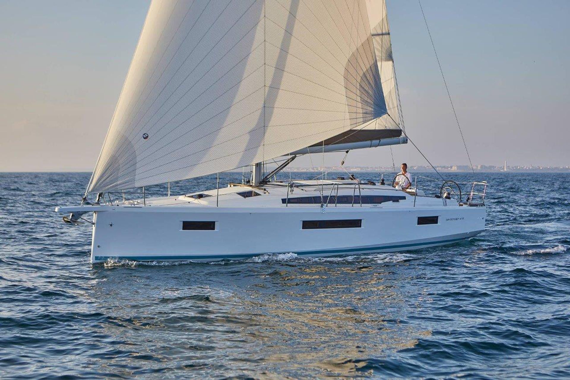nausys-38899351-521000-n1.jpg