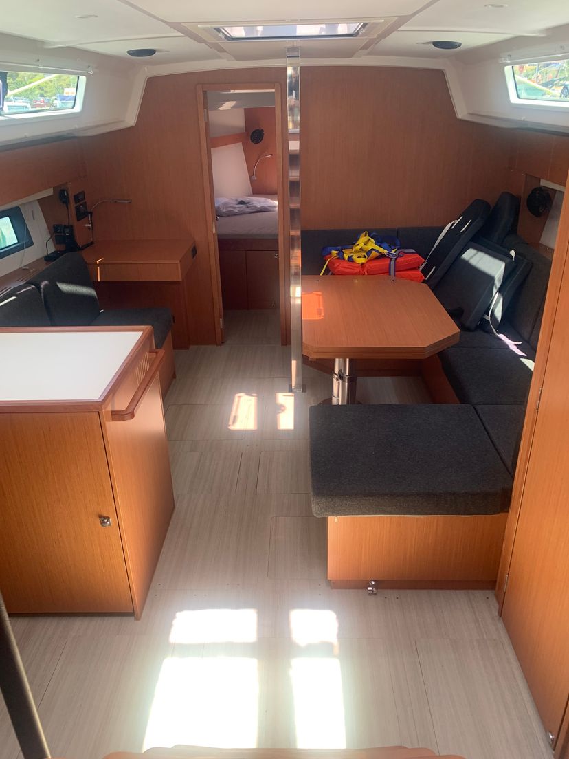 Bavaria Yachtbau C42 Maia