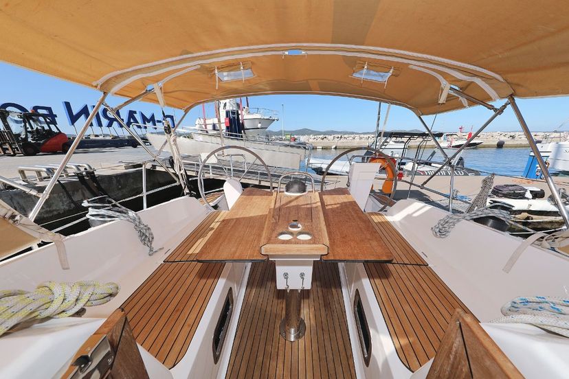 Bavaria Yachtbau 37 Lupe