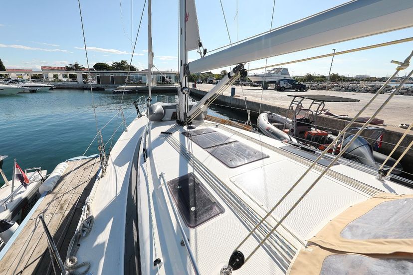 Bavaria Yachtbau 37 Lupe
