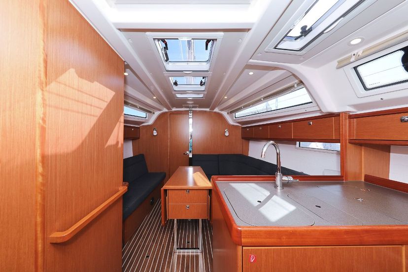 Bavaria Yachtbau 37 Lupe