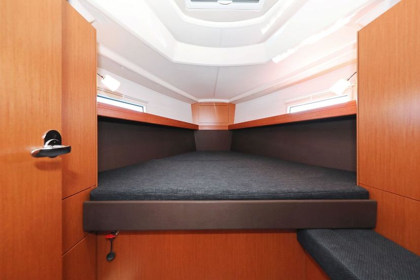 Bavaria Yachtbau 37 Lupe