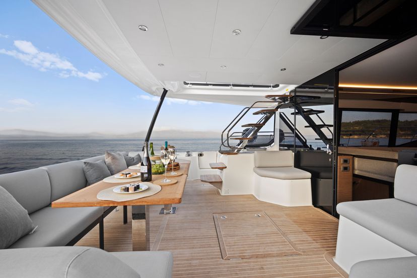 Prestige 48 Dolce far niente