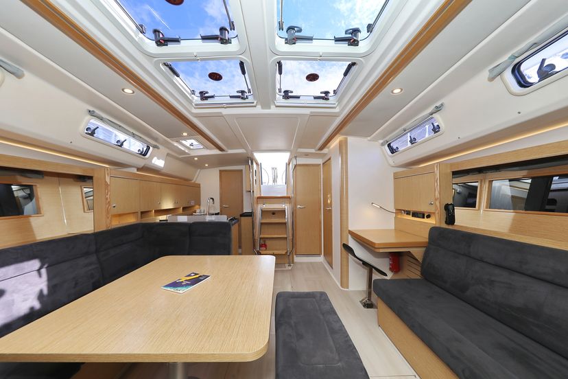 Hanse Yachts 45 Tine