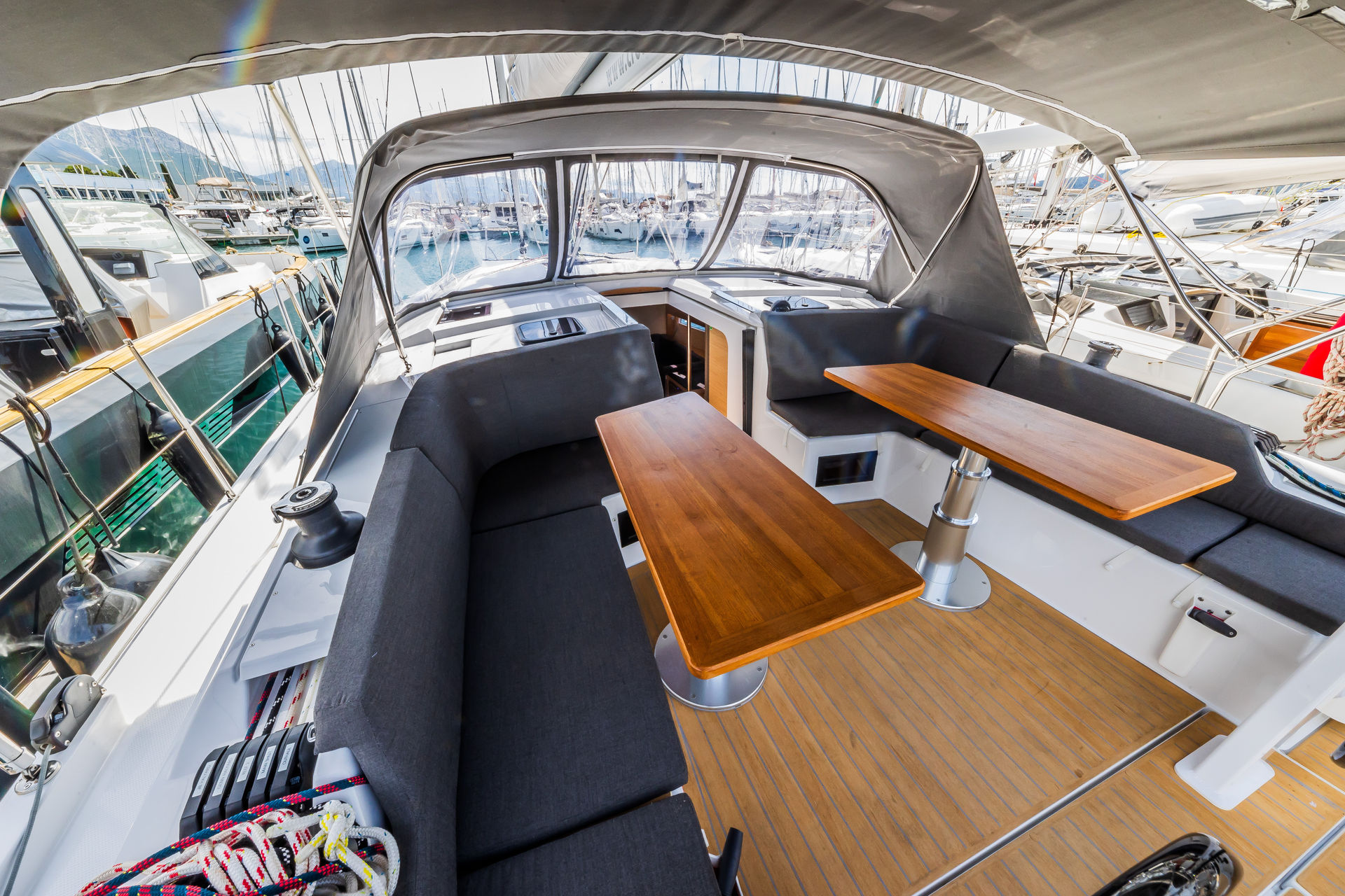nausys-39170438-482136-n1.JPG
