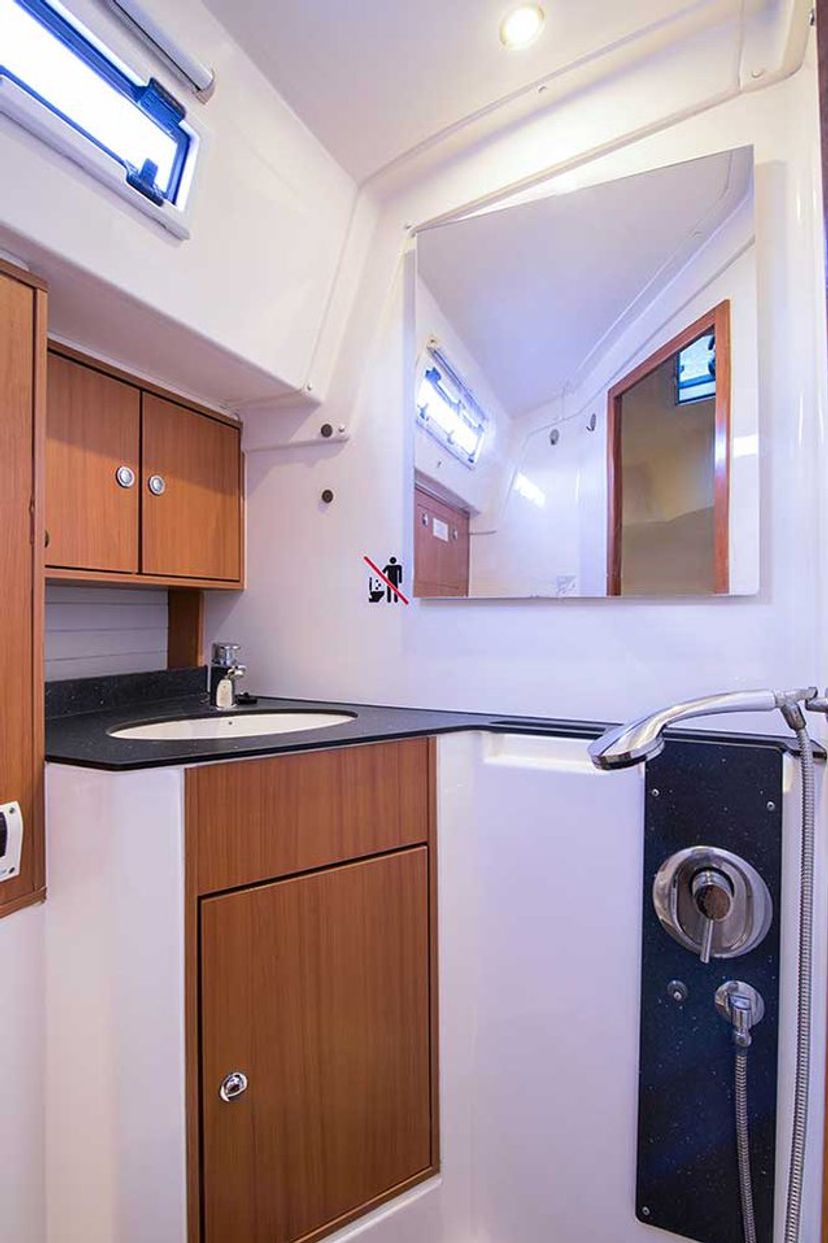 Bavaria Yachtbau 45 Destiny