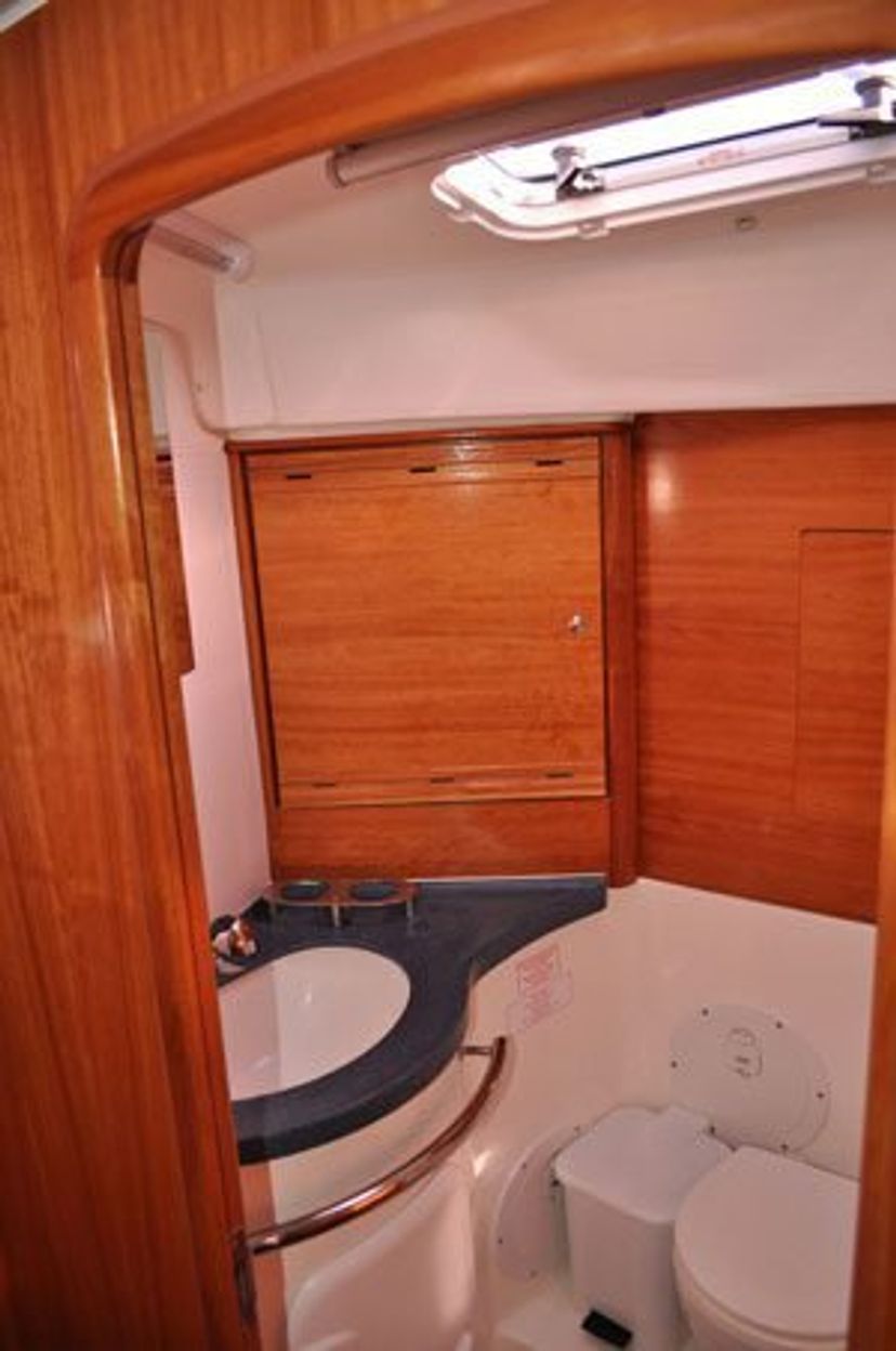 Bavaria Yachtbau 40 Madrugada