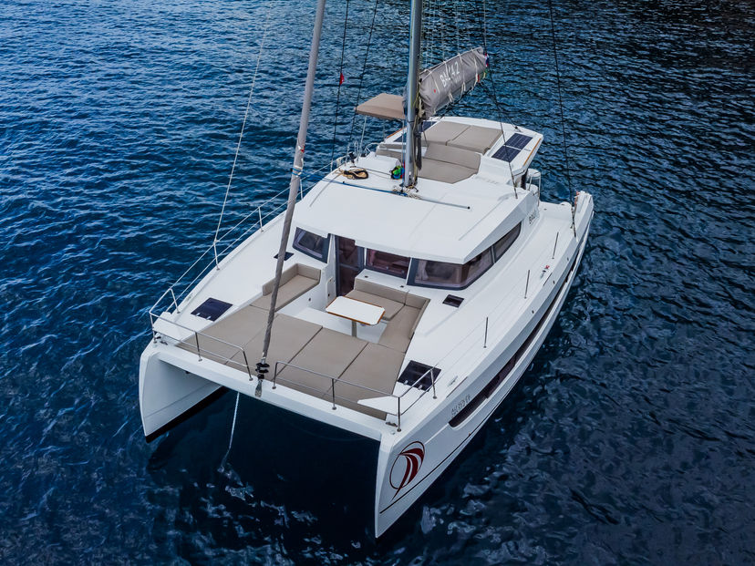 Catana 4.2 Au Soleil