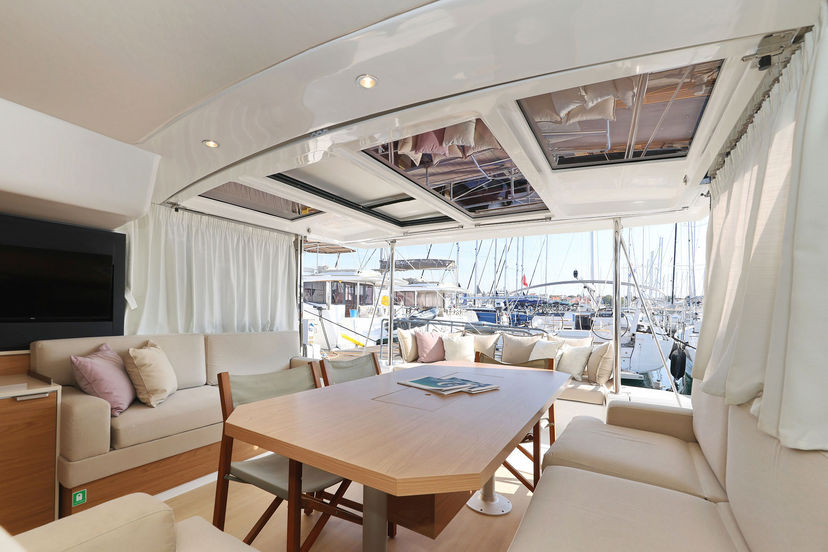 Catana 4.2 Charmant