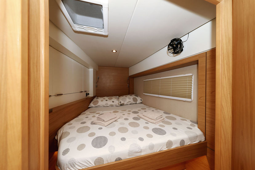 Catana 4.2 Charmant