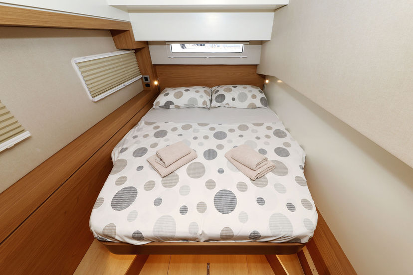 Catana 4.2 Charmant