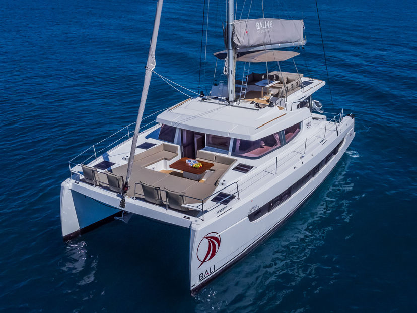 Catana 4.8  Manul